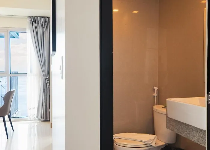 Elegant 3 Bedroom Unit With Ocean View Near Okada * Manila