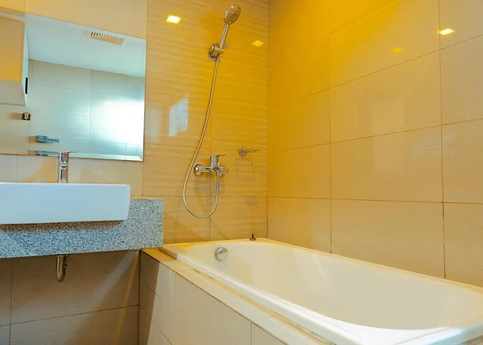 Elegant 3 Bedroom Unit With Ocean View Near Okada