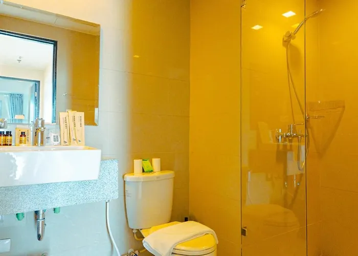 Elegant 3 Bedroom Unit With Ocean View Near Okada Apartamento Manila