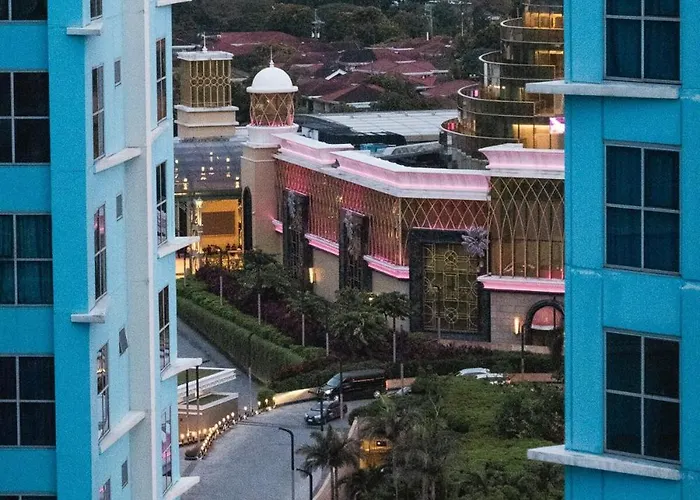Elegant 3 Bedroom Unit With Ocean View Near Okada * Manila