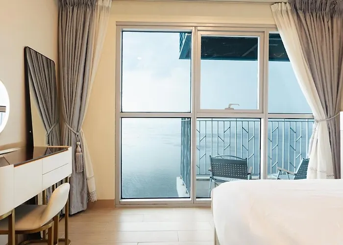 Elegant 3 Bedroom Unit With Ocean View Near Okada * Manila